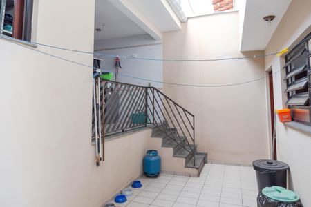 Casa à venda com 175m², 4 quartos e 4 vagas Casa à venda com 175m², 4 quartos e 4 vagasÁrea Externa