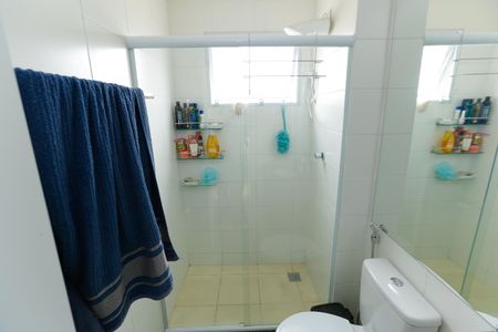 Apartamento à venda com 107m², 2 quartos e 2 vagas Apartamento à venda com 107m², 2 quartos e 2 vagasBanheiro