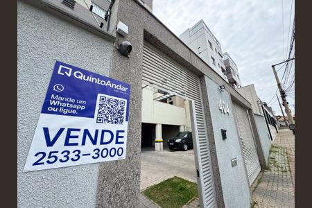 Apartamento à venda com 107m², 2 quartos e 2 vagas Apartamento à venda com 107m², 2 quartos e 2 vagasPlaquinha