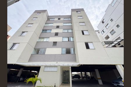 Apartamento à venda com 107m², 2 quartos e 2 vagasFachada
