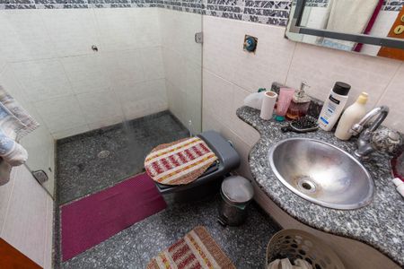 Casa à venda com 120m², 3 quartos e 1 vaga Casa à venda com 120m², 3 quartos e 1 vagaBanheiro 2