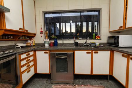 Casa à venda com 120m², 3 quartos e 1 vaga Casa à venda com 120m², 3 quartos e 1 vagaCozinha