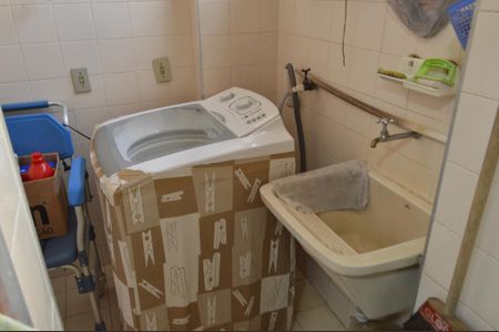 Apartamento à venda com 68m², 2 quartos e 1 vagaÁrea de Serviço