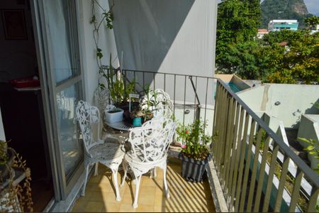 Apartamento à venda com 68m², 2 quartos e 1 vagaVaranda do Quarto 2