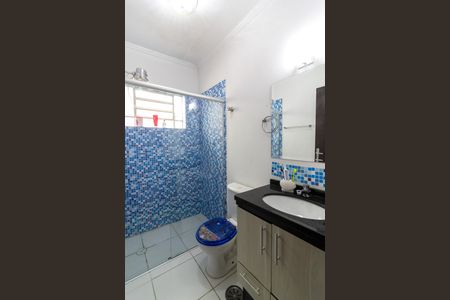 Casa à venda com 137m², 3 quartos e 2 vagasBanheiro Social