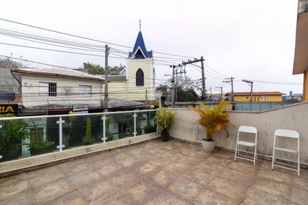 Casa à venda com 137m², 3 quartos e 2 vagasTerraço