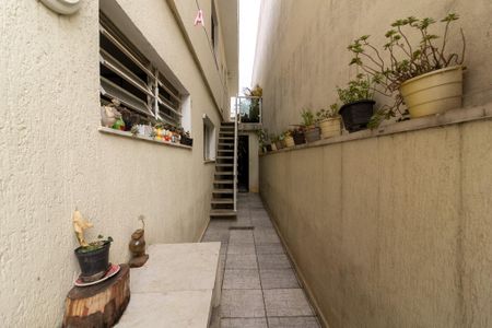 Casa à venda com 137m², 3 quartos e 2 vagasQuintal