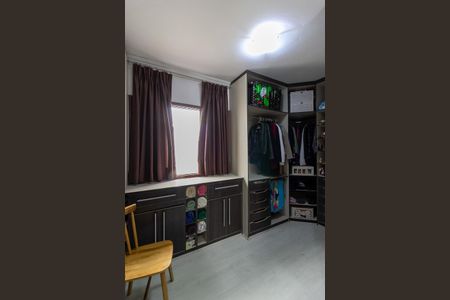 Casa à venda com 137m², 3 quartos e 2 vagasQuarto 