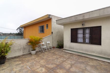 Casa à venda com 137m², 3 quartos e 2 vagasTerraço