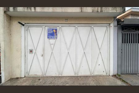 Casa à venda com 137m², 3 quartos e 2 vagasFachada