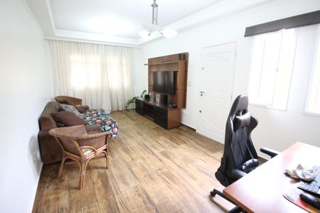 Casa à venda com 199m², 3 quartos e 6 vagasSala