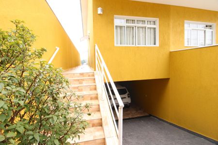 Casa à venda com 199m², 3 quartos e 6 vagasFachada
