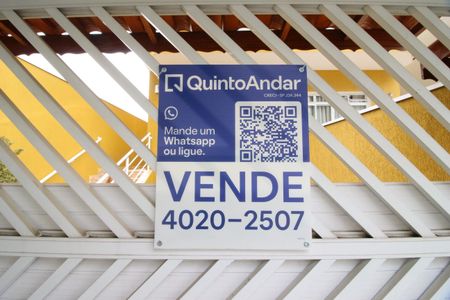 Casa à venda com 199m², 3 quartos e 6 vagasPlaca