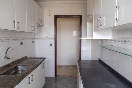 Apartamento à venda com 62m², 2 quartos e 1 vagaCozinha