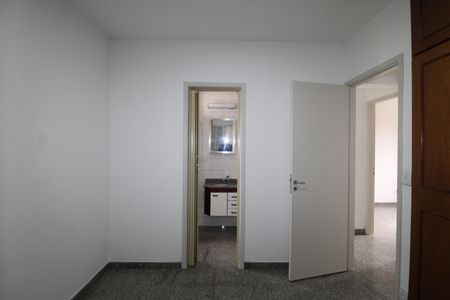 Apartamento à venda com 67m², 3 quartos e 2 vagasQuarto 2