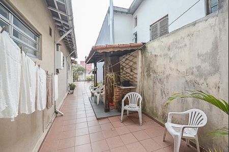 Casa à venda com 140m², 2 quartos e 2 vagasChurrasqueira