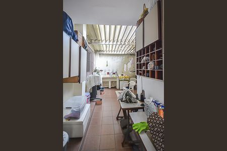 Casa à venda com 140m², 2 quartos e 2 vagasÁrea de Serviço