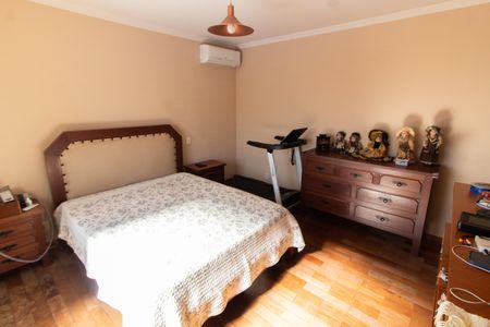 Casa de condomínio à venda com 283m², 3 quartos e 10 vagasSuíte 3