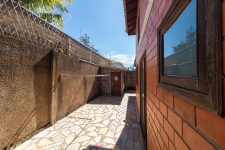 Casa de condomínio à venda com 283m², 3 quartos e 10 vagasÁrea Externa