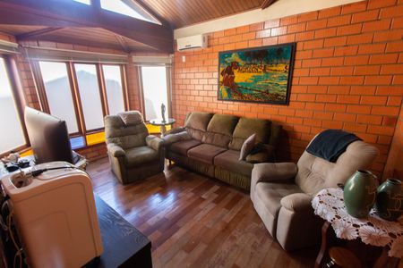 Casa de condomínio à venda com 283m², 3 quartos e 10 vagasSala