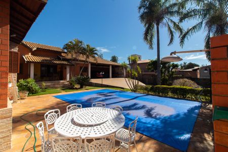 Casa de condomínio à venda com 283m², 3 quartos e 10 vagasÁrea Externa