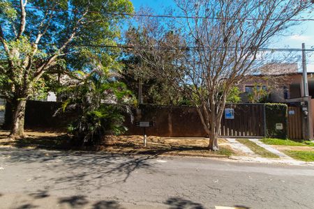 Casa de condomínio à venda com 283m², 3 quartos e 10 vagasFachada