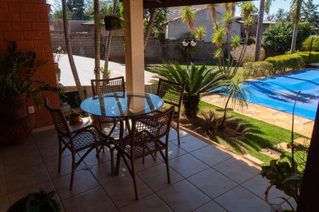 Casa de condomínio à venda com 283m², 3 quartos e 10 vagasÁrea Externa