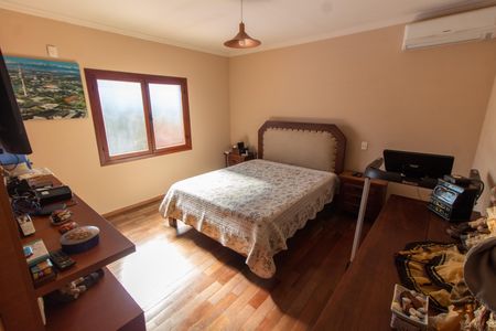 Casa de condomínio à venda com 283m², 3 quartos e 10 vagasSuíte 3