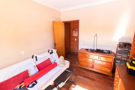 Casa de condomínio à venda com 283m², 3 quartos e 10 vagasSuíte 2