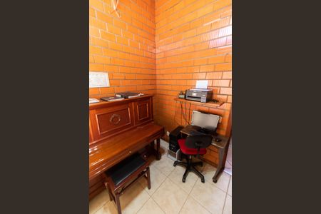 Casa de condomínio à venda com 283m², 3 quartos e 10 vagasEscritório