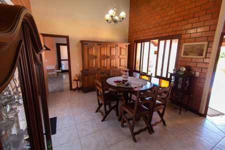 Casa de condomínio à venda com 283m², 3 quartos e 10 vagasSala de Jantar
