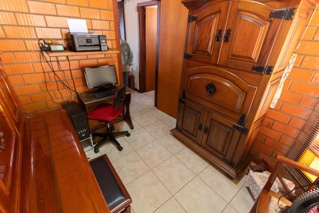 Casa de condomínio à venda com 283m², 3 quartos e 10 vagasEscritório