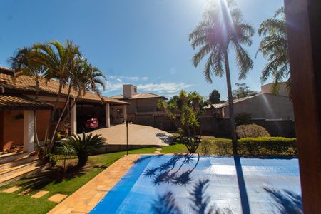 Casa de condomínio à venda com 283m², 3 quartos e 10 vagasSuíte 2