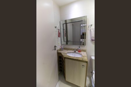 Apartamento à venda com 87m², 3 quartos e 1 vaga Apartamento à venda com 87m², 3 quartos e 1 vagaBanheiro Social