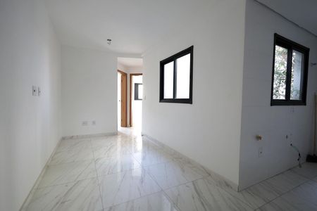 Apartamento à venda com 90m², 2 quartos e 1 vaga Apartamento à venda com 90m², 2 quartos e 1 vagaSala
