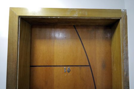 Apartamento à venda com 90m², 2 quartos e 1 vaga Apartamento à venda com 90m², 2 quartos e 1 vagaPorta de Entrada