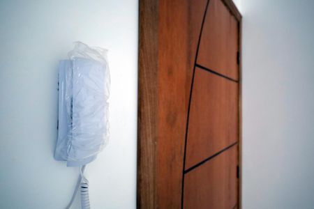 Apartamento à venda com 90m², 2 quartos e 1 vaga Apartamento à venda com 90m², 2 quartos e 1 vagaInterfone