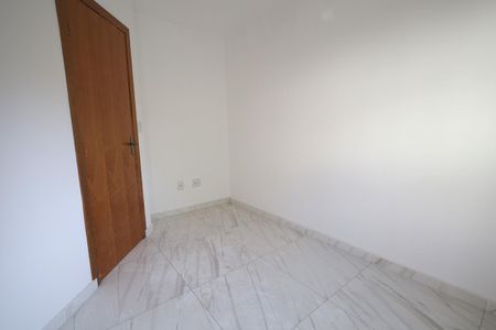 Apartamento à venda com 90m², 2 quartos e 1 vaga Apartamento à venda com 90m², 2 quartos e 1 vagaQuarto 1