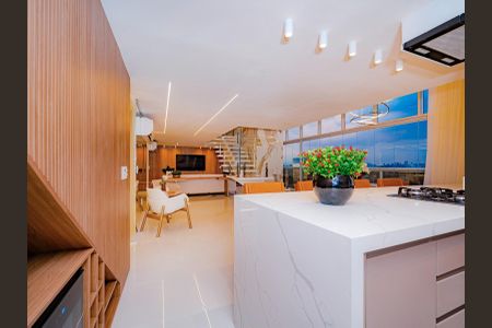 Cozinha de apartamento à venda com 2 quartos, 172m² em Vila Nova Conceição, São Paulo