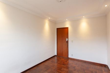 Apartamento para alugar com 70m², 3 quartos e 1 vaga Apartamento para alugar com 70m², 3 quartos e 1 vagaSala