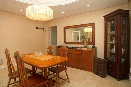 Casa à venda com 248m², 3 quartos e 2 vagasSala 2 Jantar