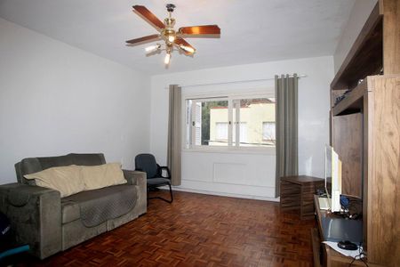 Casa à venda com 248m², 3 quartos e 2 vagasQuarto 2 Suíte
