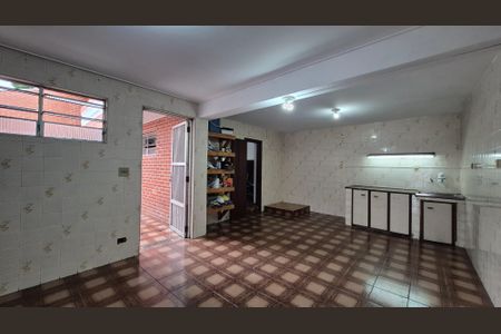 Casa à venda com 300m², 3 quartos e 6 vagas Casa à venda com 300m², 3 quartos e 6 vagasArea da churrasqueira
