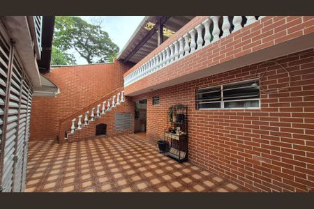 Casa à venda com 300m², 3 quartos e 6 vagas Casa à venda com 300m², 3 quartos e 6 vagasArea externa