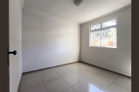 Apartamento à venda com 68m², 3 quartos e 2 vagas Apartamento à venda com 68m², 3 quartos e 2 vagasQuarto 2