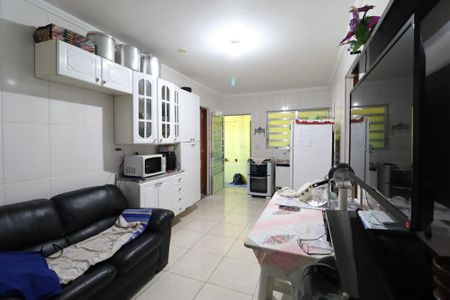 Casa à venda com 245m², 7 quartos e 1 vagaCasa 2 - Sala/Cozinha
