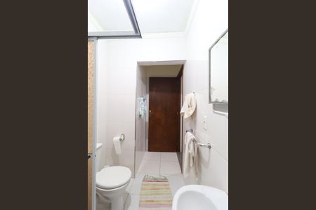 Casa à venda com 245m², 7 quartos e 1 vagaCasa 2 - Banheiro