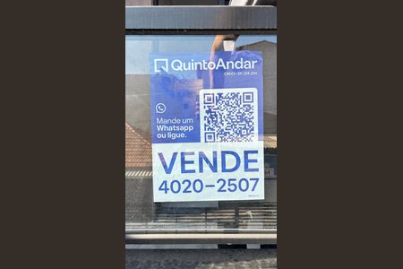 Casa à venda com 70m², 2 quartos e 2 vagasPlaca