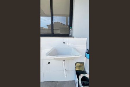 Casa à venda com 70m², 2 quartos e 2 vagasÁrea de Serviço