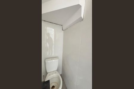 Casa à venda com 70m², 2 quartos e 2 vagasLavabo